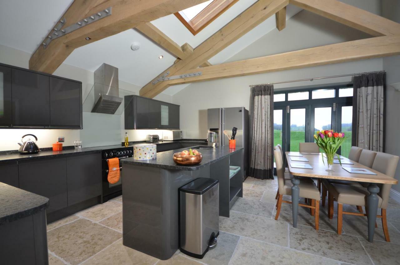 Keld Barn, Low Ploughlands Holiday Lets 커크비 스티븐 외부 사진